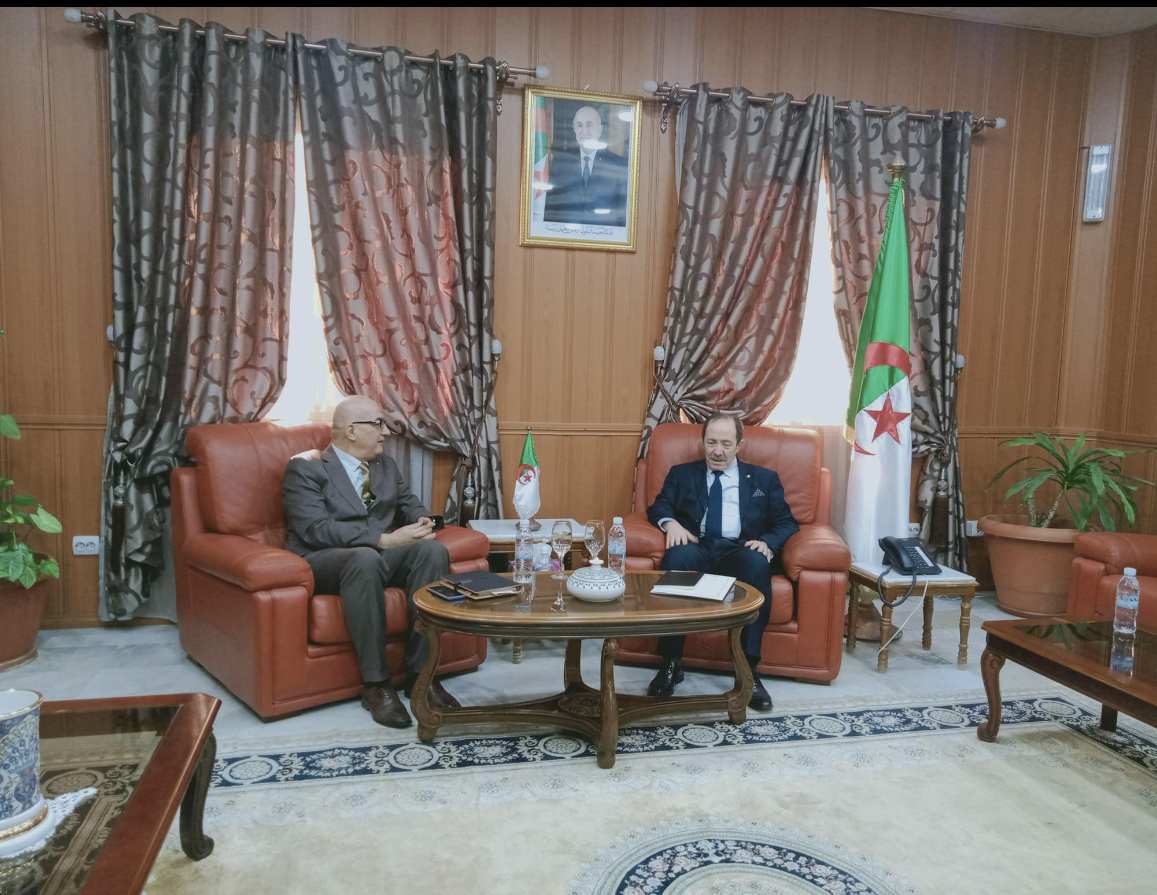 Rencontre de travail et de concertation  entre le Ministre de l'Education Nationale  et le Secrétaire Général du Haut Commissariat à l’Amazighité