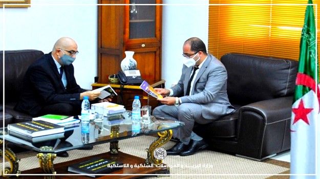 Le Ministre de la poste et des télécommunications, M. Ibrahim Boumzar, a reçu le 16 juillet 2020 au siège de son ministère, le Secrétaire Général du Haut Commissariat à l’Amazigité, M. Si El Hachemi Assad.  Cette rencontre consultative a été l’occasi